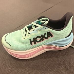 Hoka Skyward X women's carbon plate running shoe size 8 Mint Fluorite / Blue Spa